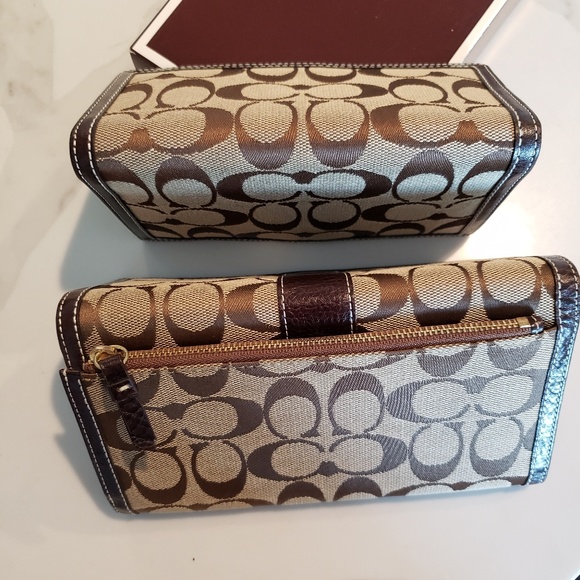 Coach Wallet Set - Picture 5 of 6